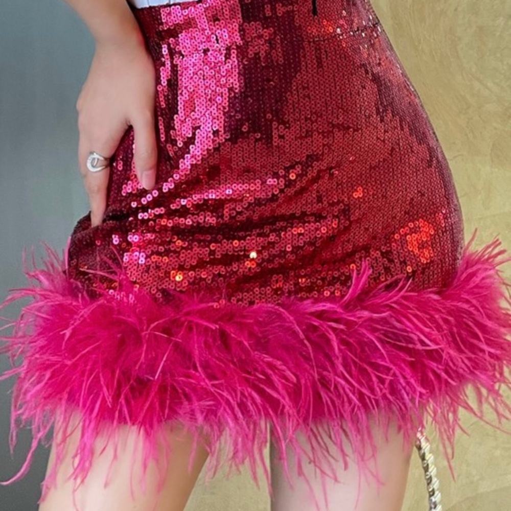 Pink sequins mini skirt